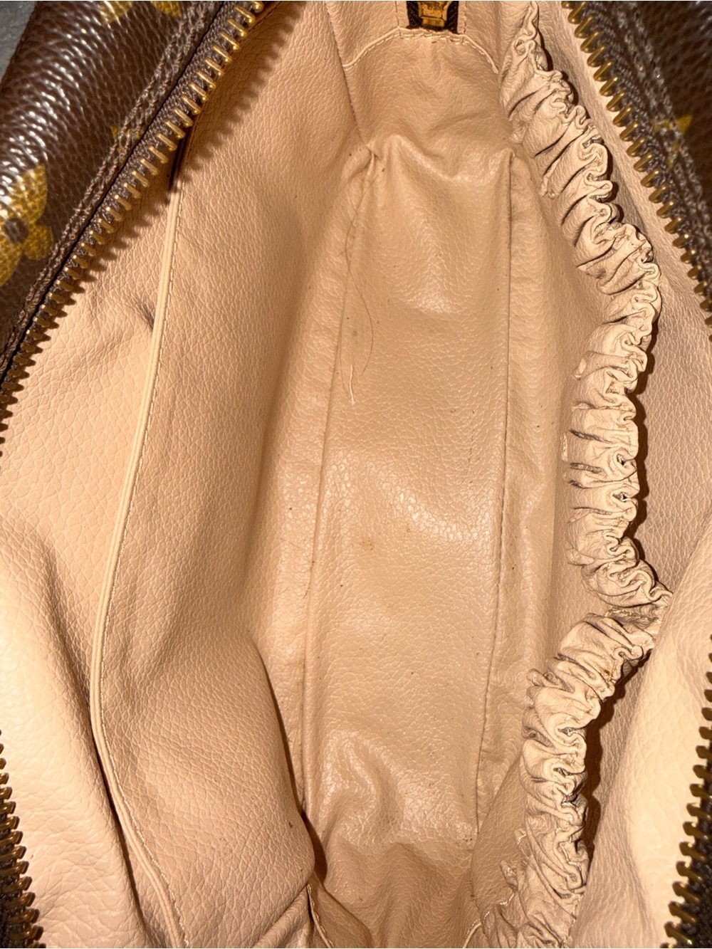 Louis Vuitton Monogram Canvas Brown and Gold Toiletry Pouch - Picture 3 of 4
